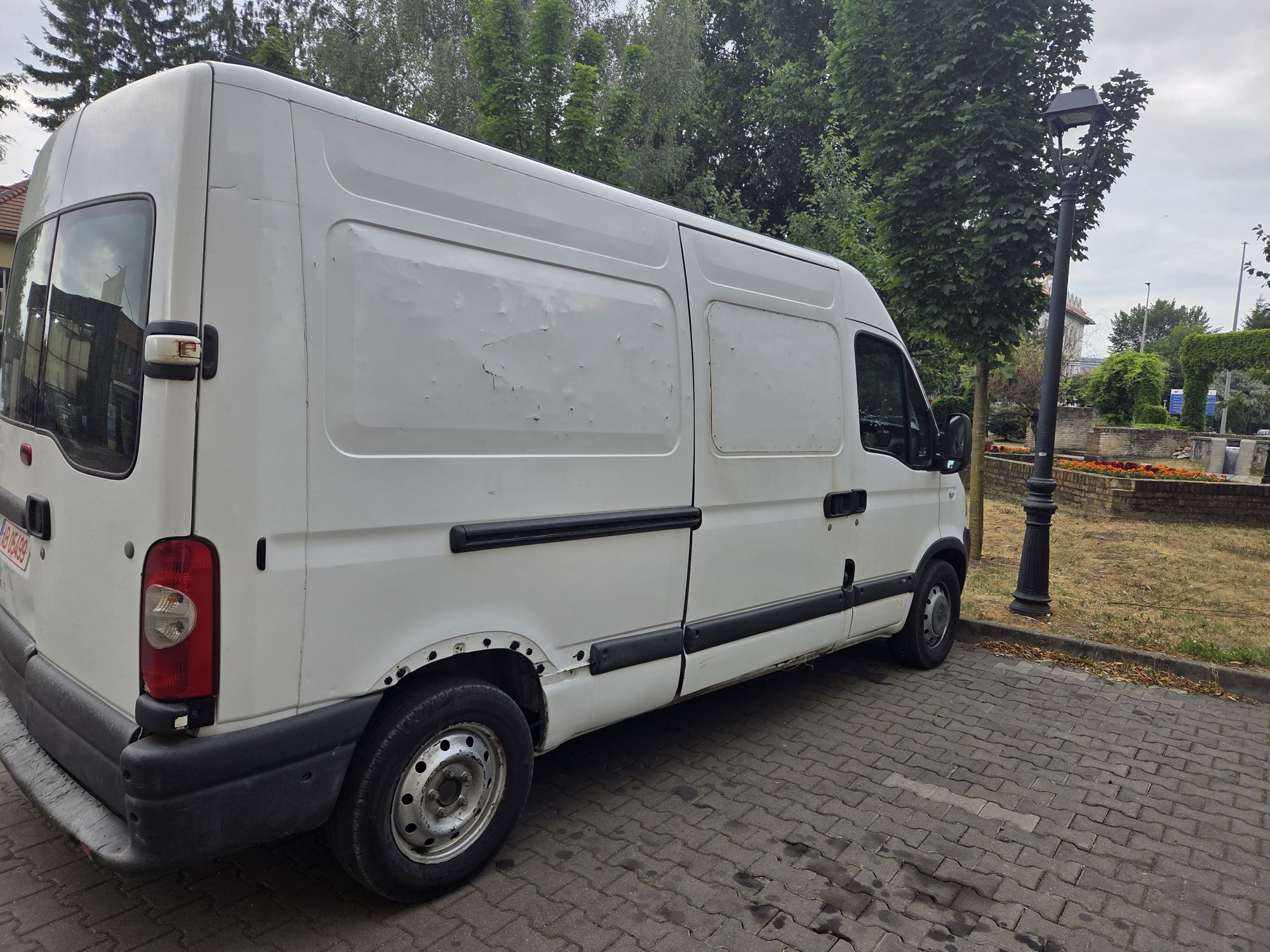 Duba Opel movano, 2009