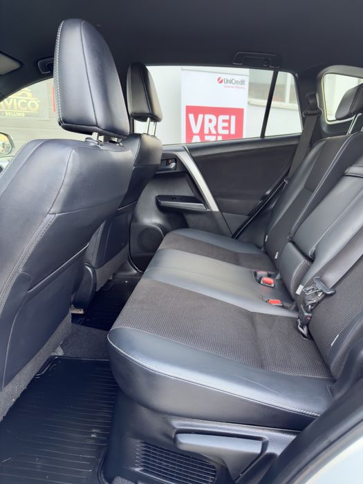 Toyota rav 4 hybrid lounge /garantie / rate