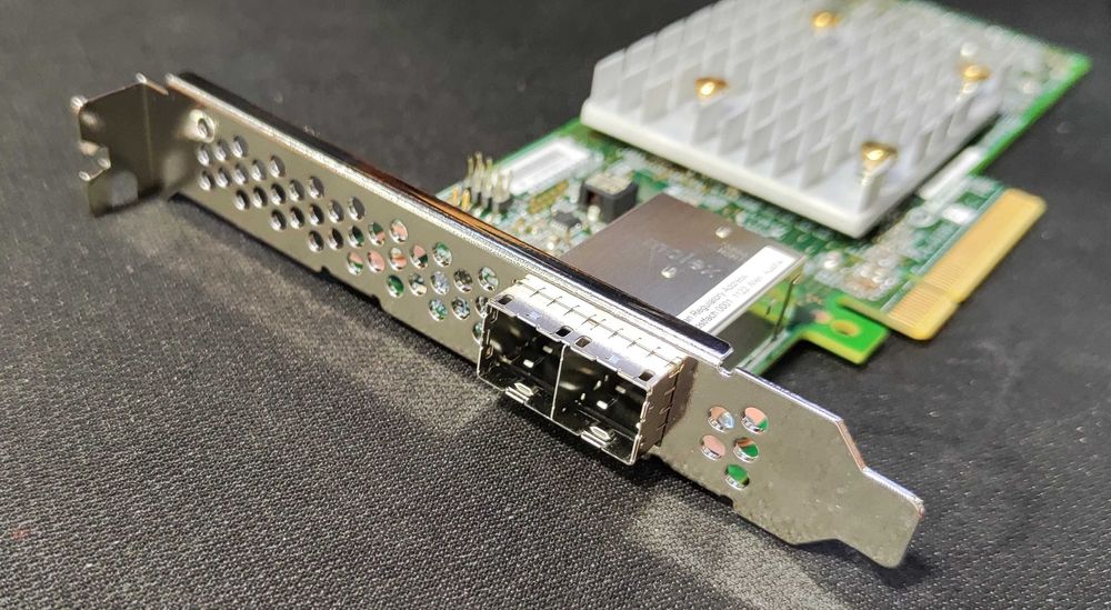 Controller SAS HPE Smart Array E208e-p SR Gen10 Mini-SAS HD