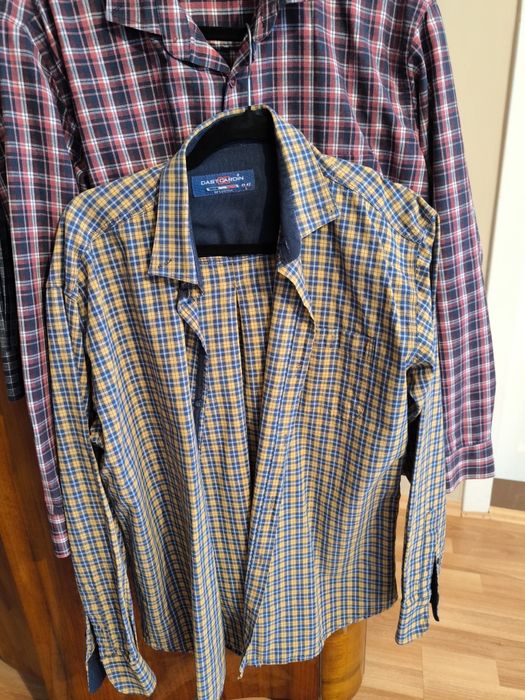 Patru cămași groase și călduroase XL se vând împreună