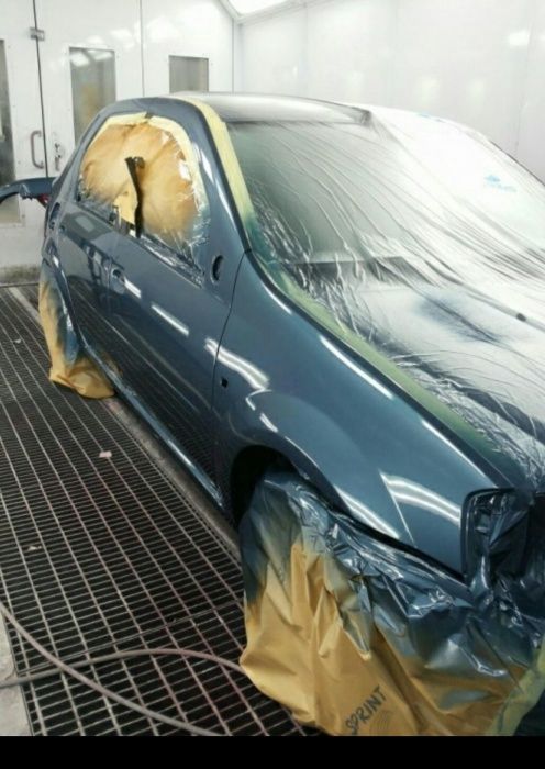 Vopsitorie auto-tinichigerie  &polish auto  profesional