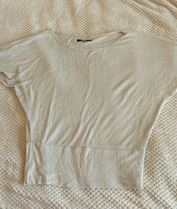 Блузки М/Л размер