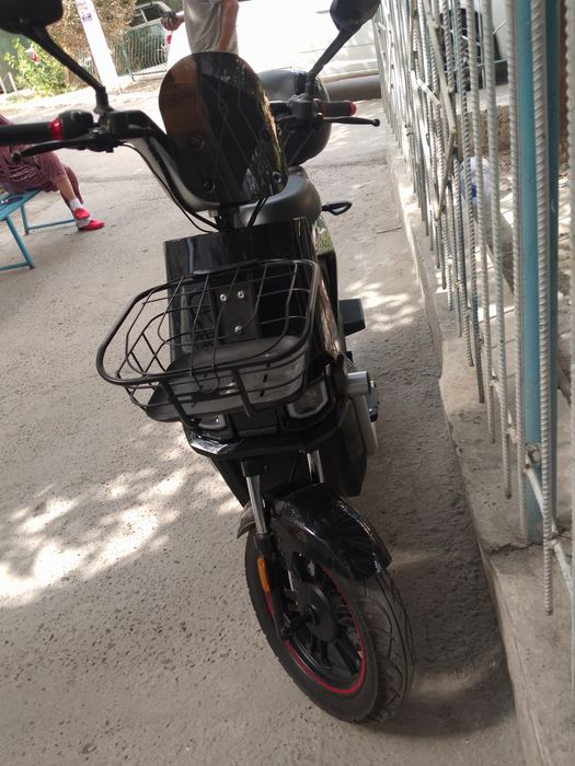 Продается электронной скутер  Scooter