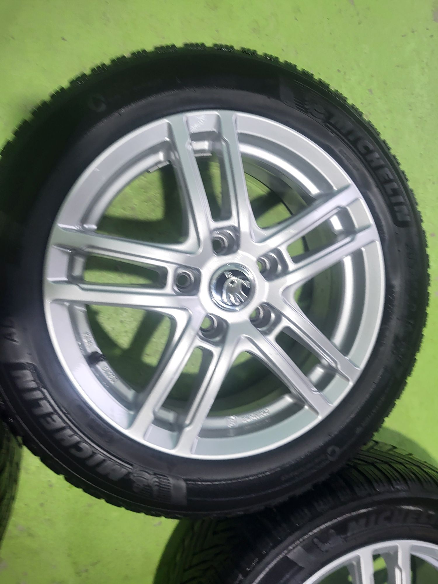 16 5x112 Skoda лети джанти 5х112 шкода