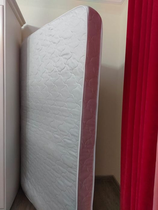 Продам Матрас буу