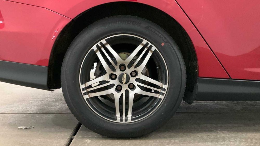 Set jante aliaj cu anvelope de vara compatibile Ford