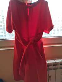 Дамска червена рокля Reserved