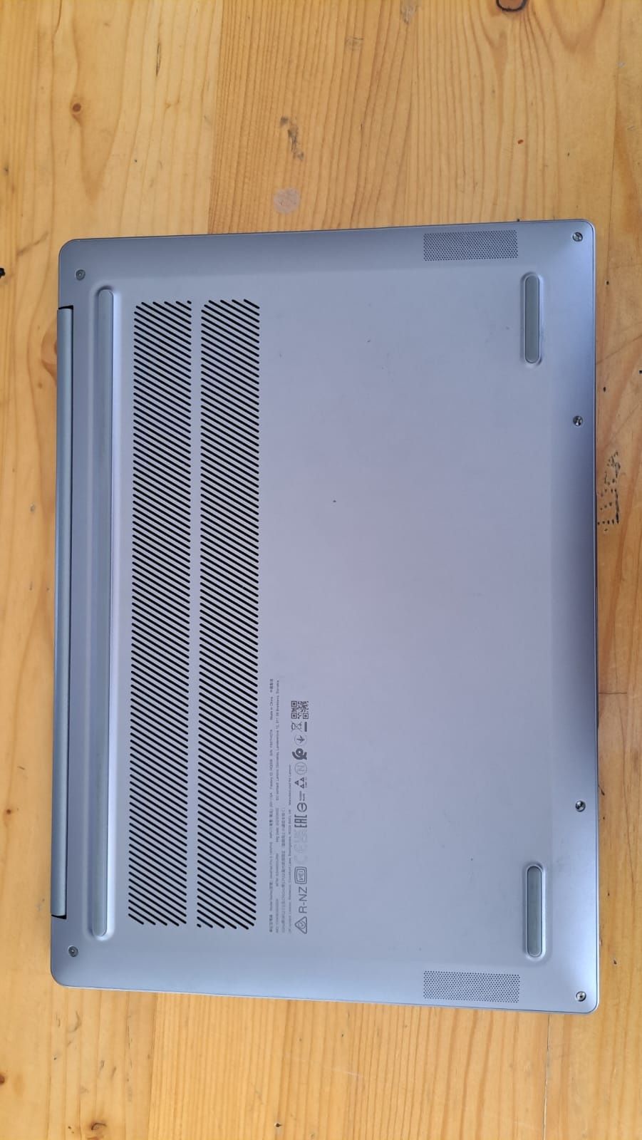 Laptop de office cu capabilități de gaming Lenovo Ideapad Pro 5  2023