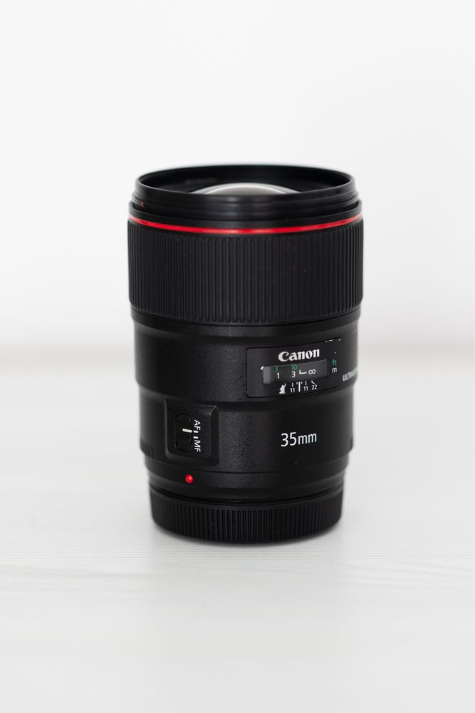 Canon EOS 5D Mark IV & EF 24-70mm f/2.8 L II & EF 35mm f/1.4 L II
