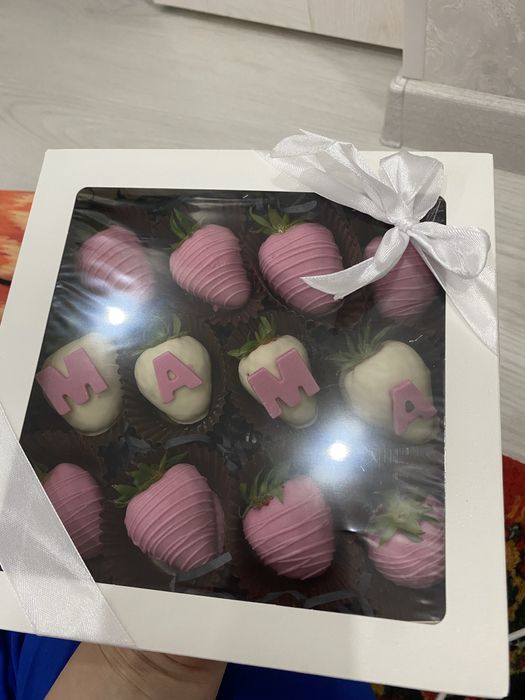 клубника в шоколаде