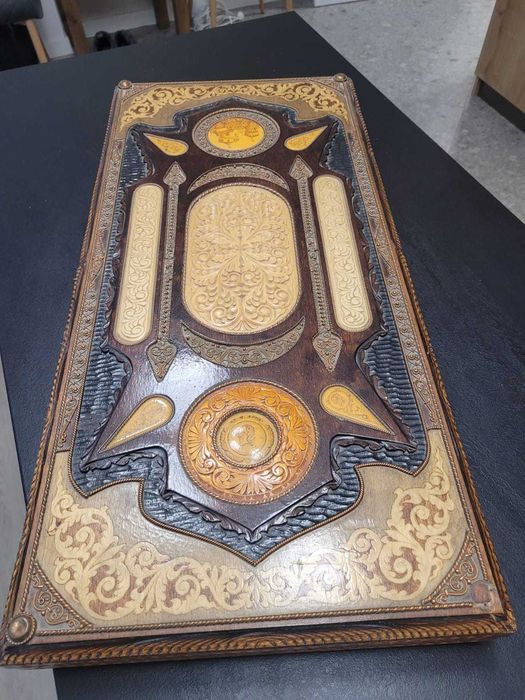 Ръчно резбован комплект мароканска табла