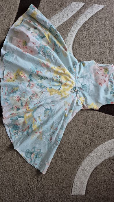 Официална рокля за момиче, 9-10год.