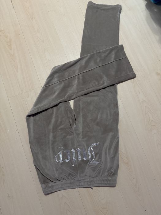 Анцунг Juicy Couture