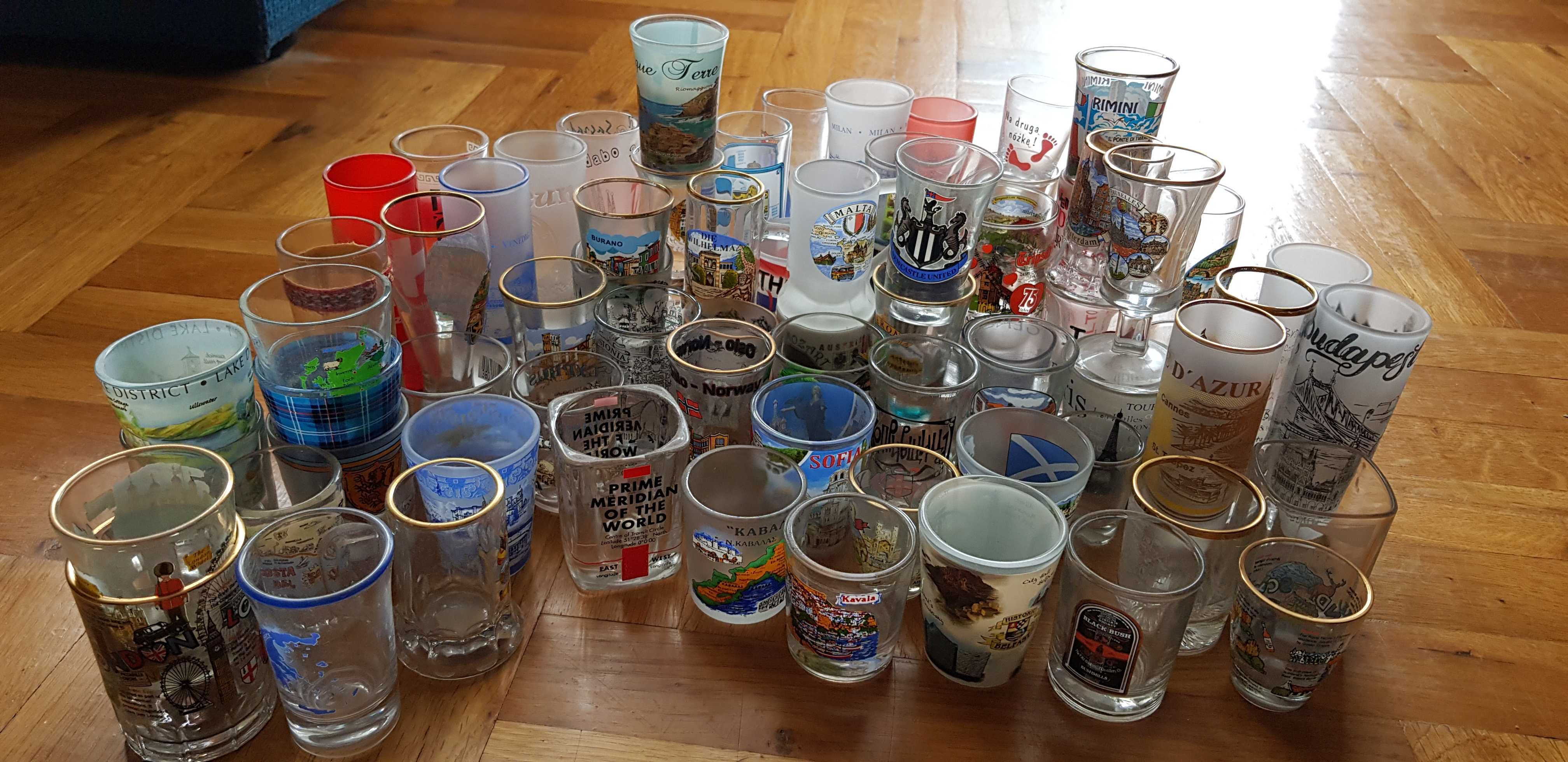 Колекция шот чаши от различни държави 70 броя
