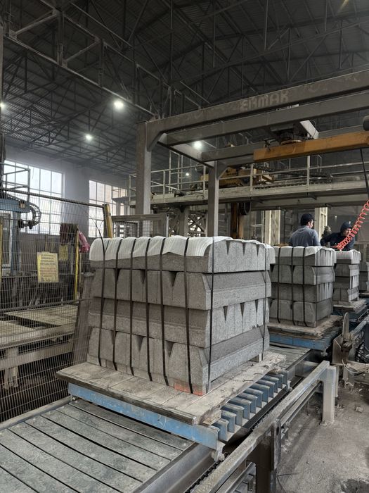 Высококачественный Бордюр