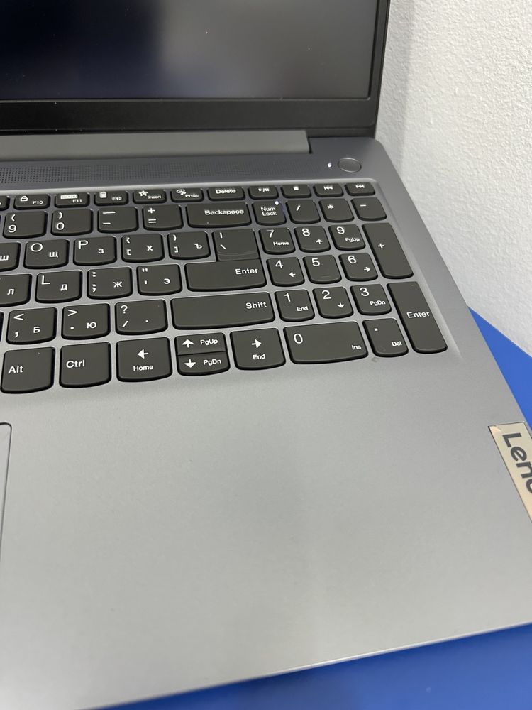 Продается Lenovo Core I5-12