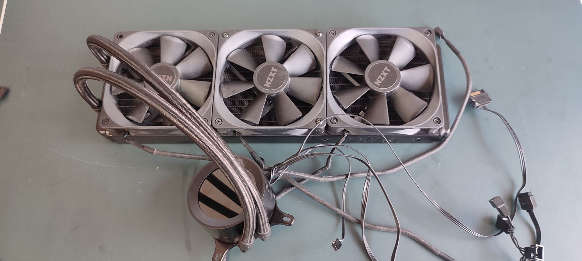 Cooler procesor răcire NZXT kraken  cu apacu apa