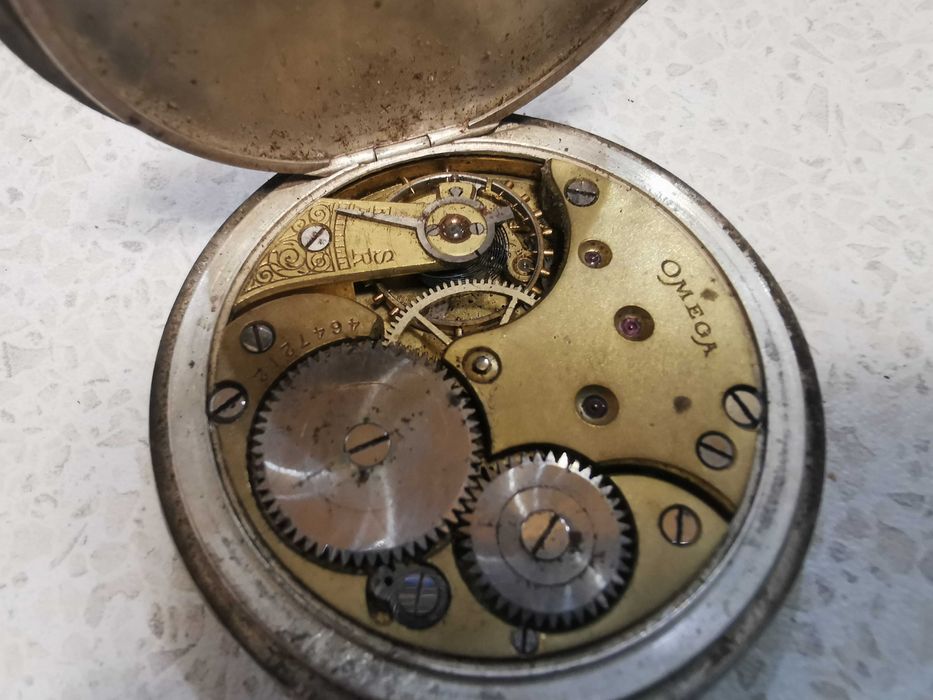 сребърна джобна омега/OMEGA/