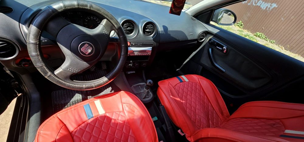 Vând Seat Ibiza urgent
