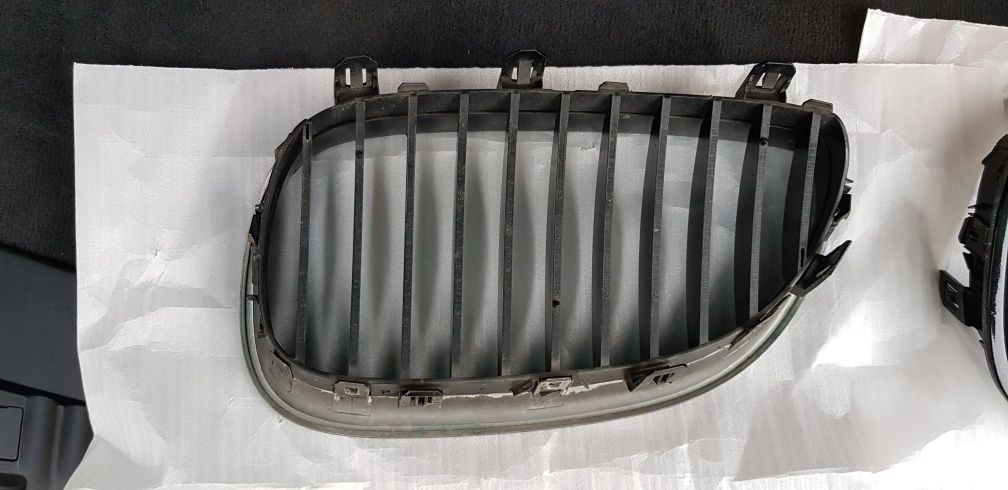 Grile BMW e60 e61 / nari BMW e60 e61 OEM