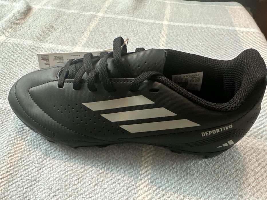 Чисто нови бутонки