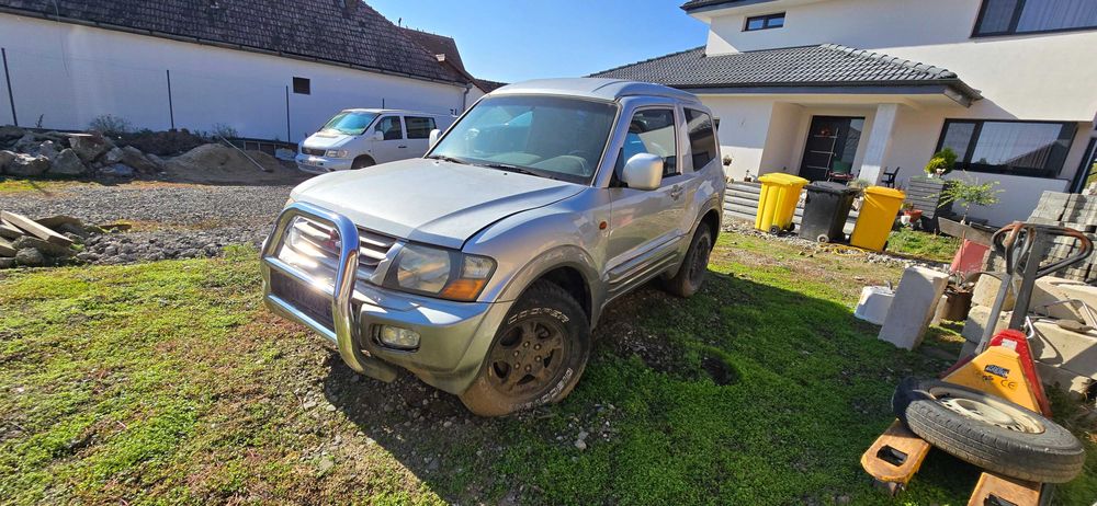 Vand Schimb Mitsubishi Pajero3.2 astepet oferte:MOTOR,ATV,UTILAJ Eetc.