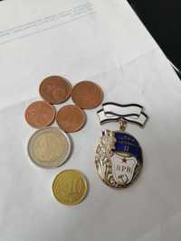 Monede vechi și o medalie