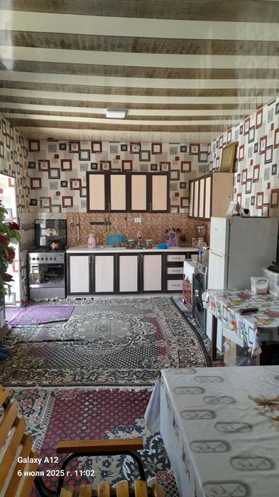 •Srochna uy sotiladi 3×6sotix•