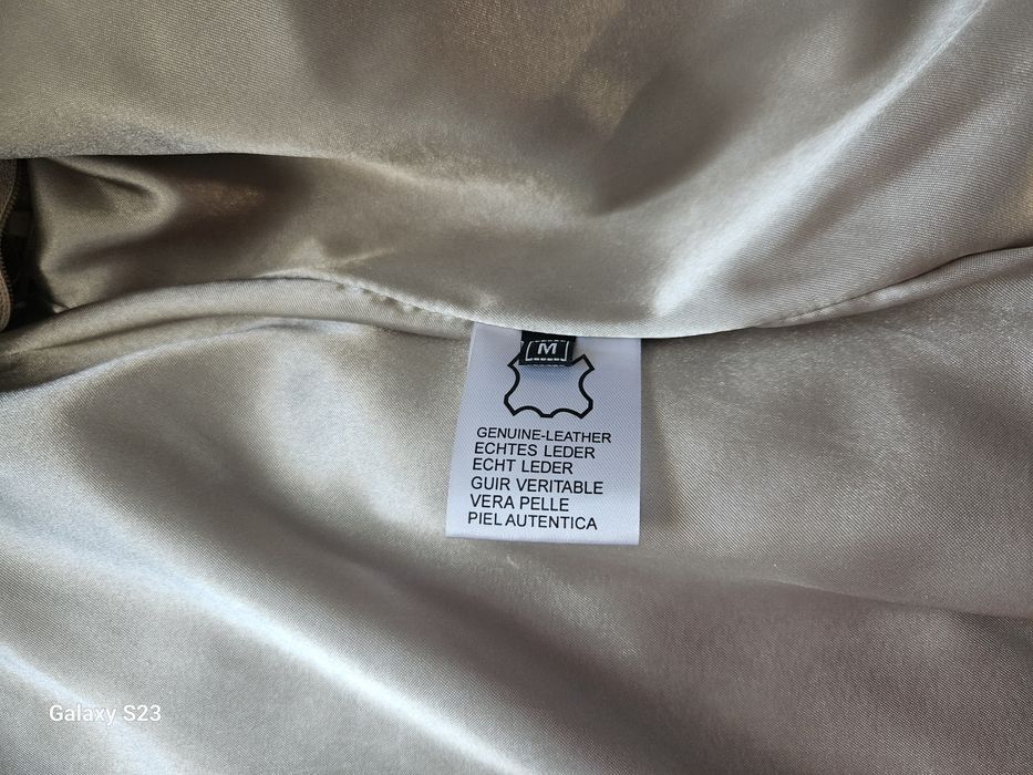 Haina de blana cu insertii de piele