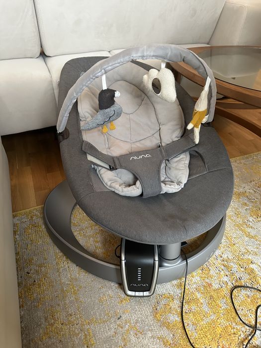 Balansoar Nuna Leaf + motor electric de balansare Wind