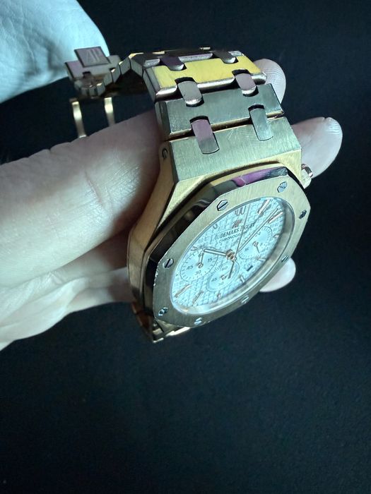 Часовник Audemars Piguet Royal Oak