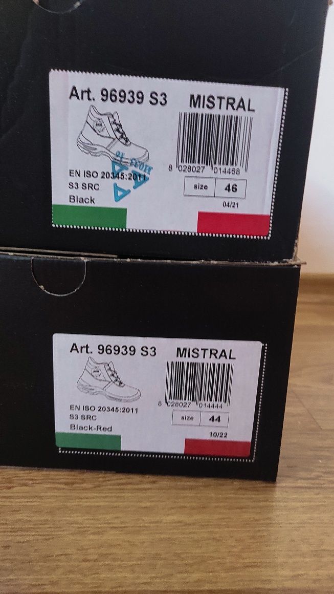 Работни зимни обувки MISTRAL ANKLE S3 SRC