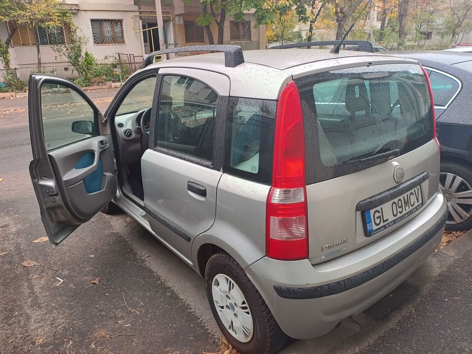 Vand Fiat Panda 1.2 benzina pret 1100 euro