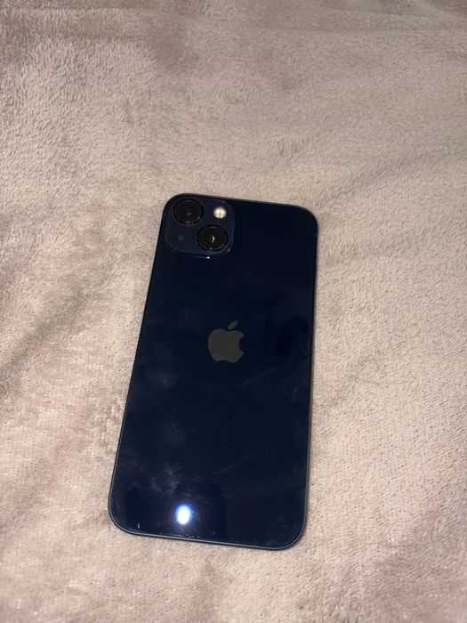 Vand Iphone 13 full box