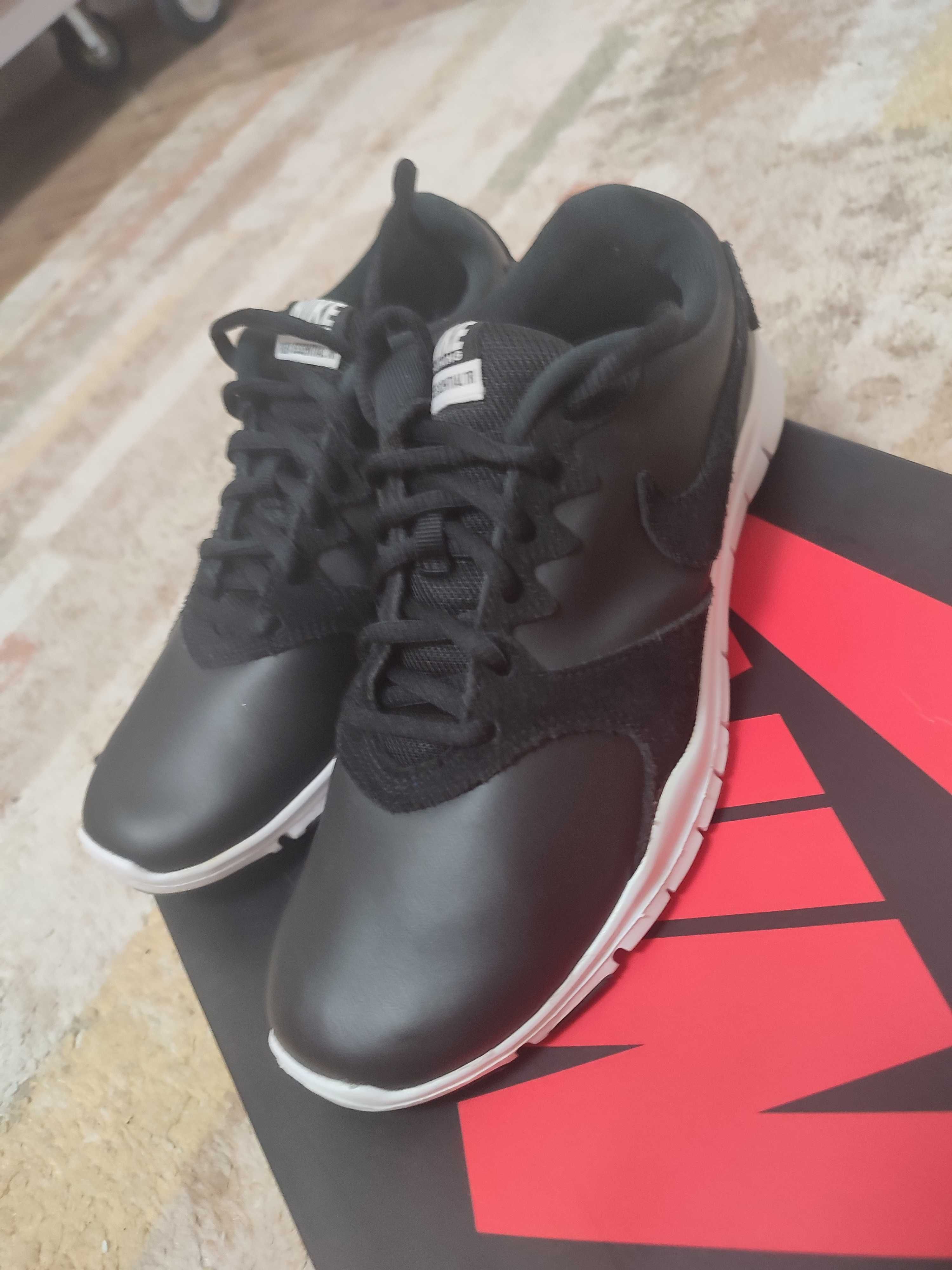 Adidași Nike piele naturala Nr 36
