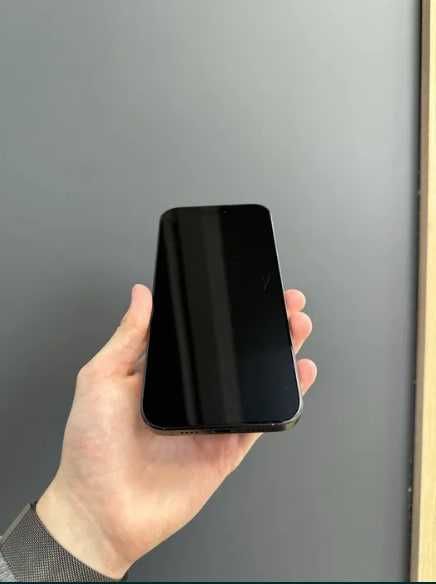 Vând iPhone 16 Pro Max 512GB
