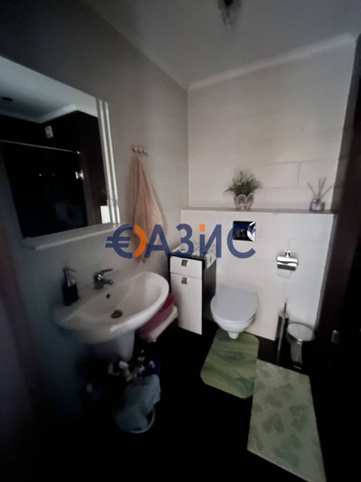 Продава се Двустаен апартамент в к.к. Слънчев бряг - 71 кв.м за 1015 €/кв.м - Снимка #8