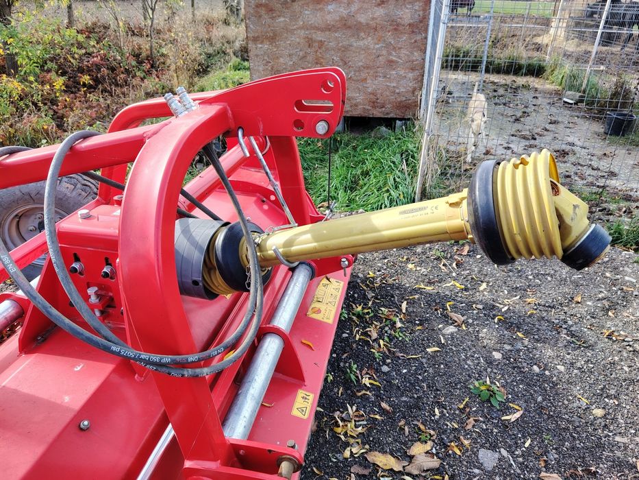 Vând tocător miriște 2,50 m