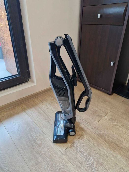 Безкабелна прахосмукачка ROWENTA DUAL FORCE 2IN1