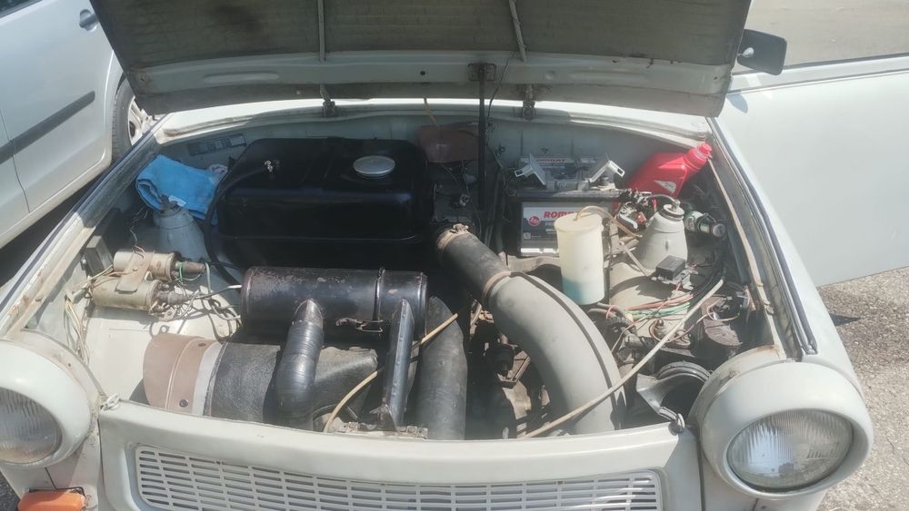 Vand Trabant Hycomat 601 an fabricatie 1986. 2000 euro. ITP facut