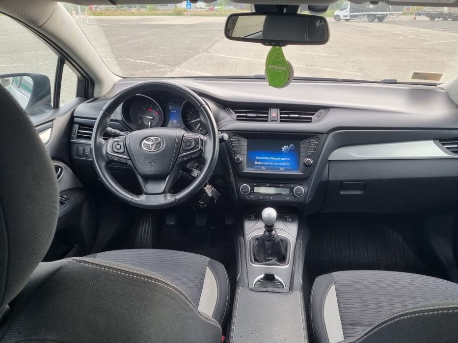 Toyota Avensis 2.0 D4