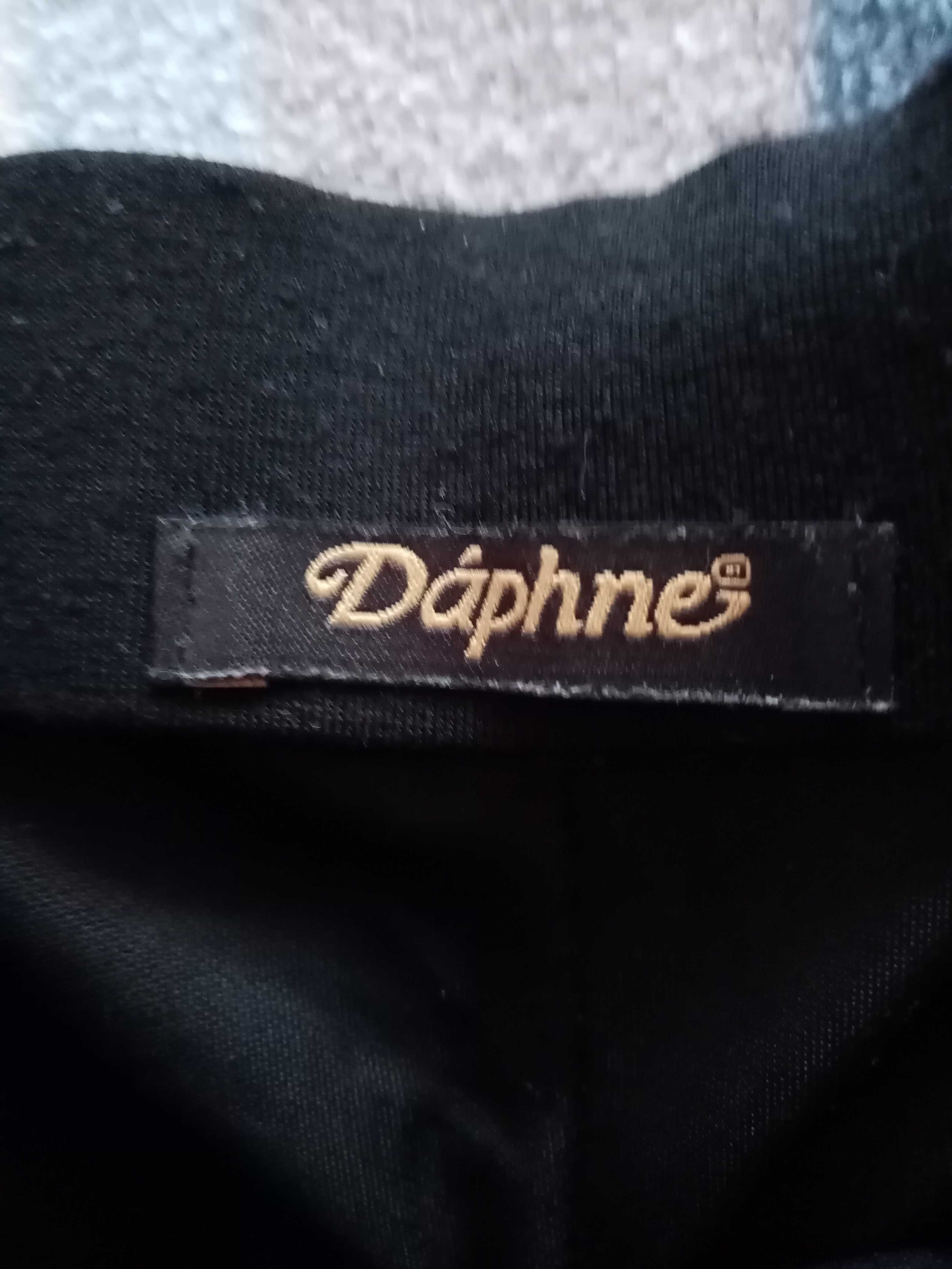 Дамска пола Daphne