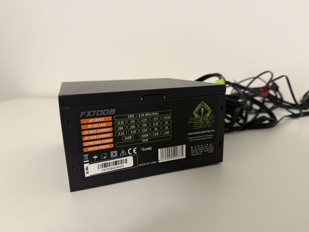 Sursa PC, psu 700w, keepout