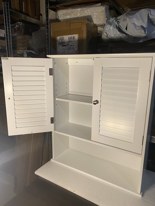 Стенен шкаф за баня от MDF