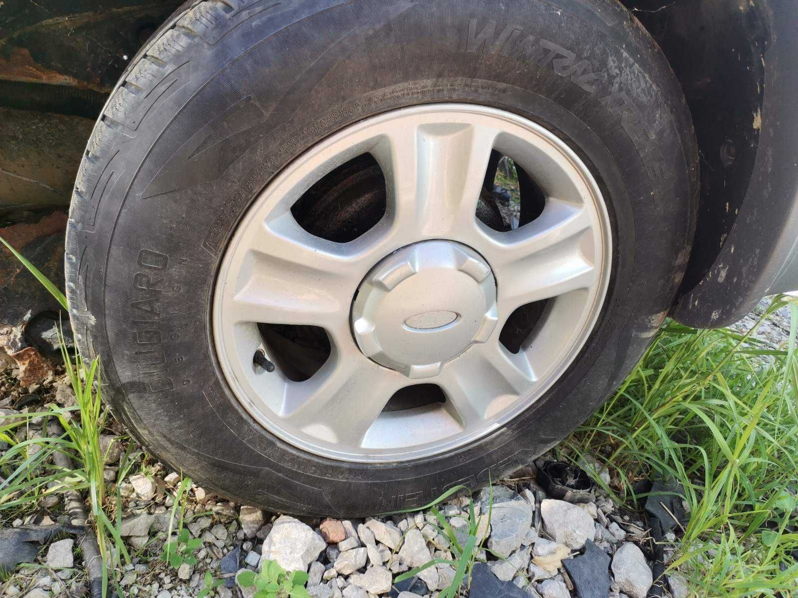 Ford Maverick 2.0i / Форд Маверик 2003 година на части