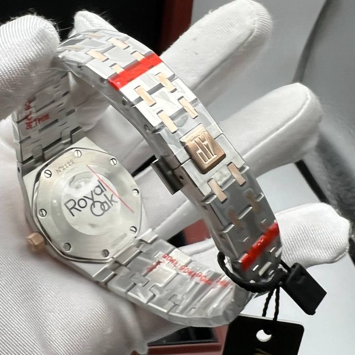 Ceas ap royal oak white dial 33,mm lady