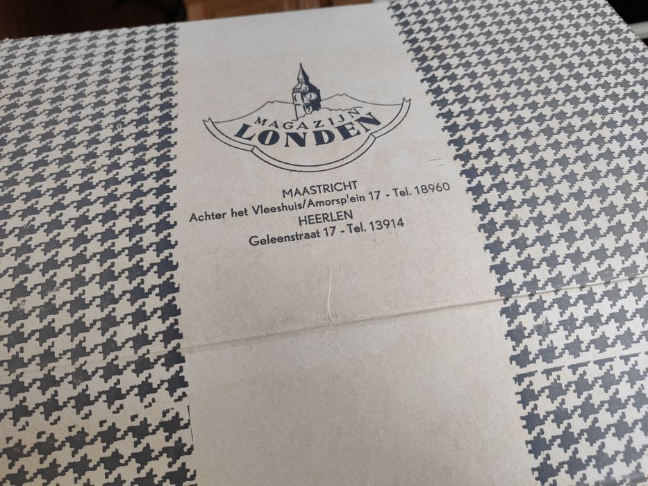 Goblen vechi – anii 1950–1960 – lucrat manual – model rar