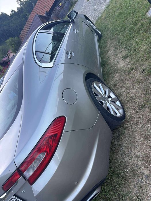 Vand sau schimb jaguar xf 2011