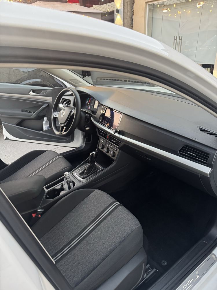 Volkswagen e-lavida 2021