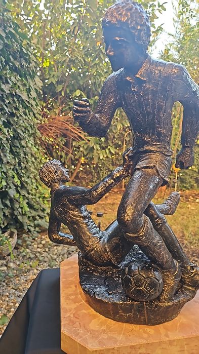 Vand sculptura "Il calcio"